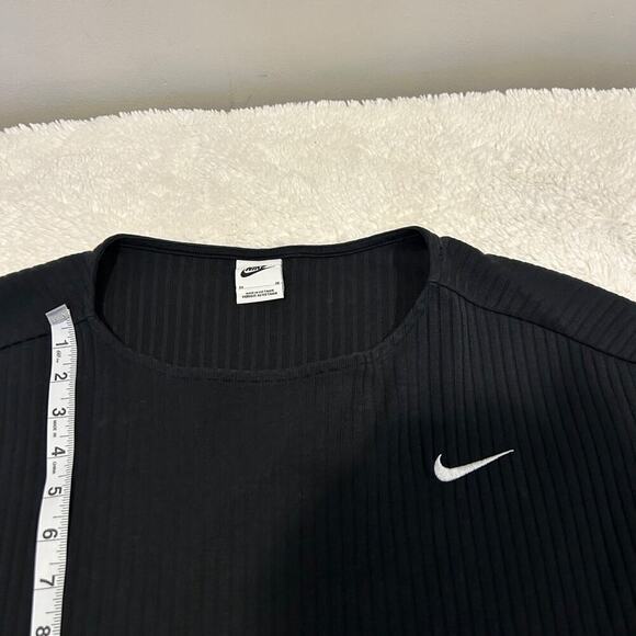 Nike Womens Plus SZ 2XL Black Ribbed Short Sleeve Crop Top‎ - Picture 5 of 6